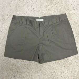 NWOT Banana Republic Shorts - Size 10